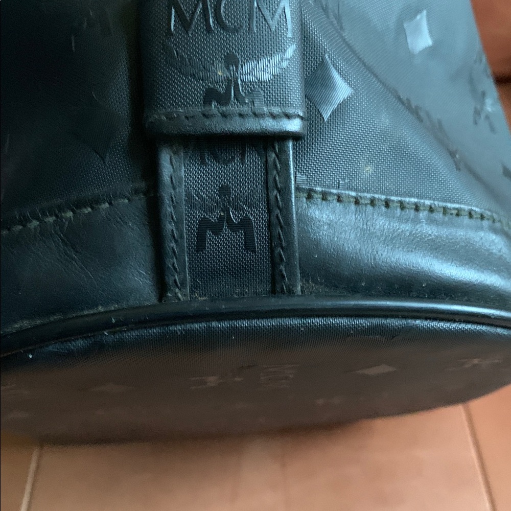 🖤💋MCM Black Canvas Monogram Bucket Backpack💋🖤 - Picture 6 of 13